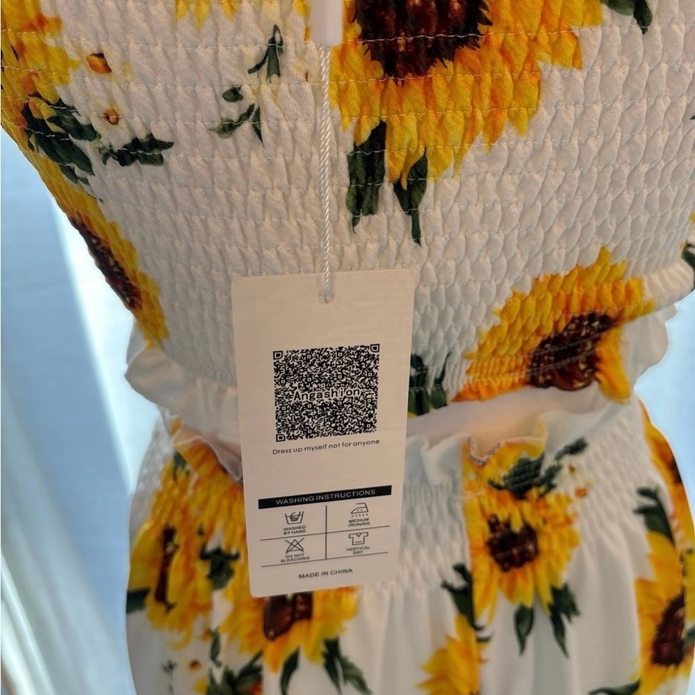 Sunflower two-piece crop top and maxi skirt NWT SZ S - Picture 8 of 9